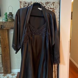 Victorias Secret black nightgown set